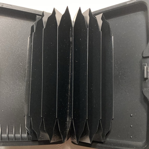 CREDIT CARD CASE for protection from thefts, 7 slots, NYC design $10 - Picture 3 of 3